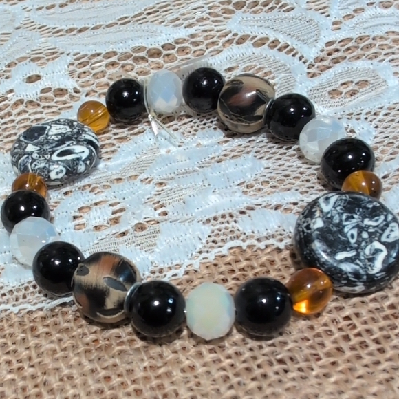 Elegant Glass Beaded Multi Color Stone Stretch Bracelet - Picture 1 of 5